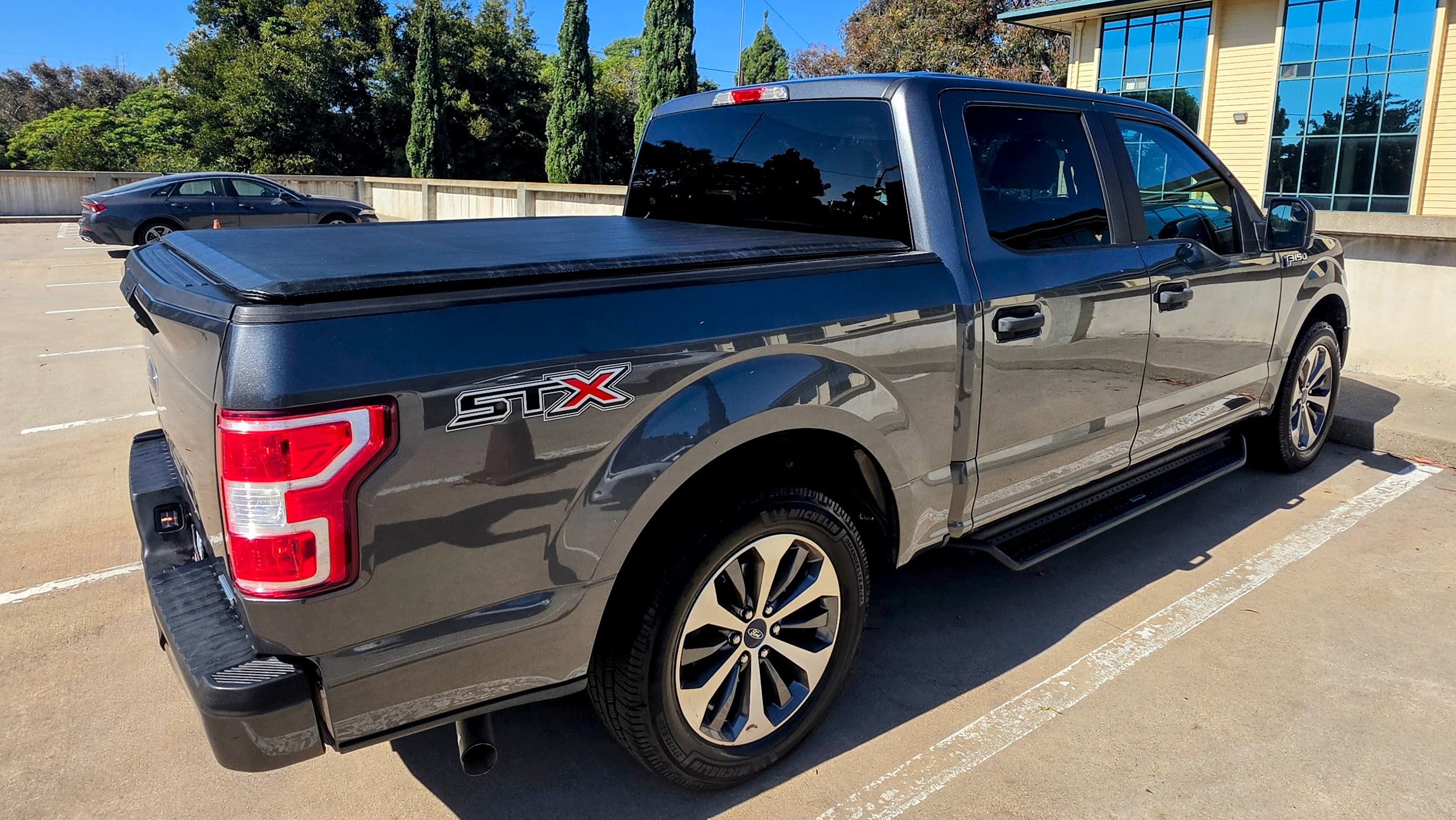 Used 2020 Ford F150 XL w/ Equipment Group 101A Mid RWD image 12
