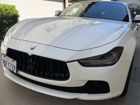 Used 2017 Maserati Ghibli Sedan 4D image 4