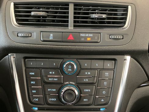 Used 2015 Buick Encore Leather AWD/4WD image 8