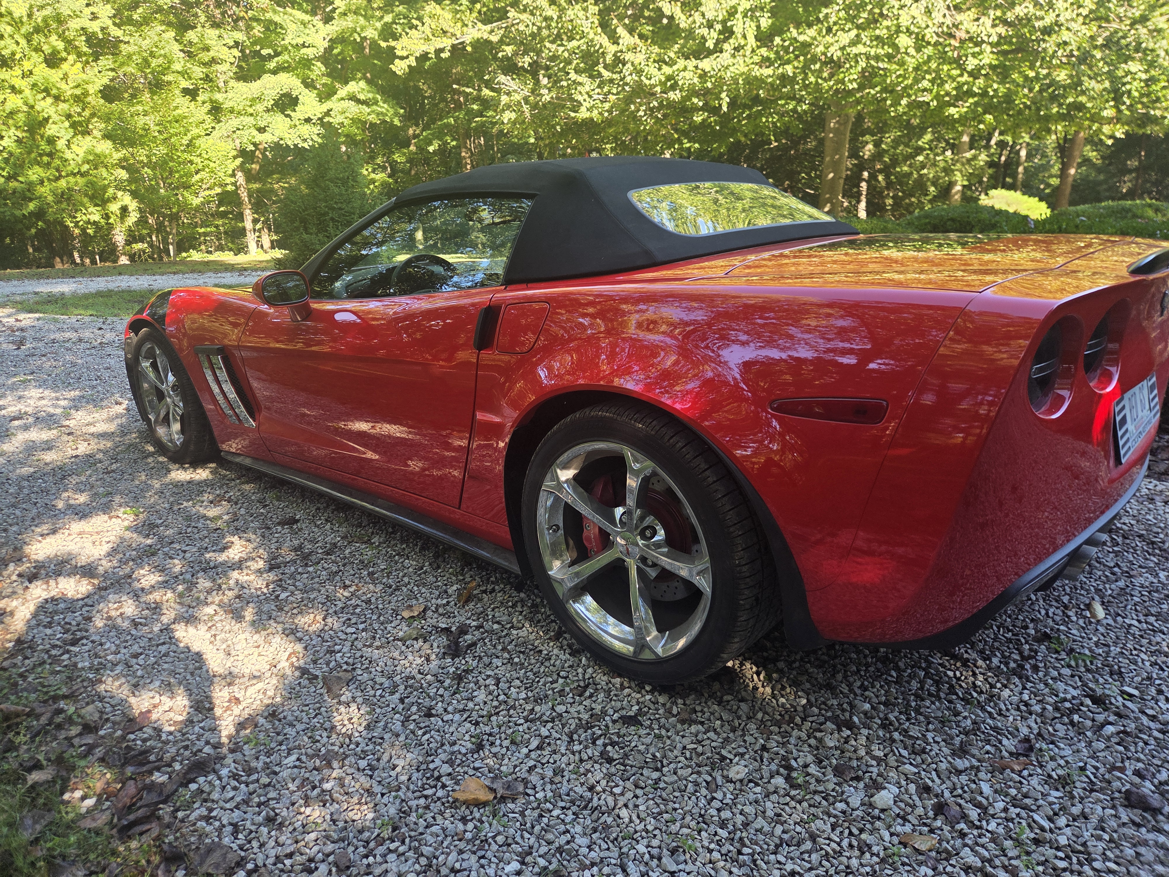 Used 2012 Chevrolet Corvette Grand Sport w/ 2LT Preferred Equipment Group RWD image 5