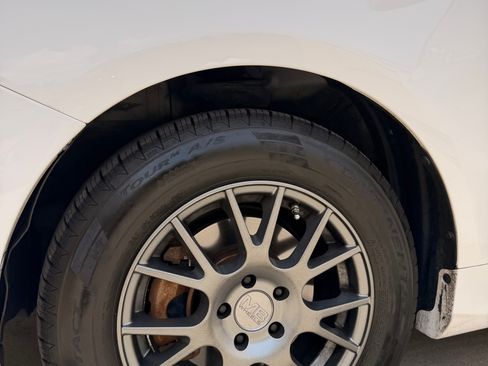 Used 2010 Toyota Corolla LE image 5