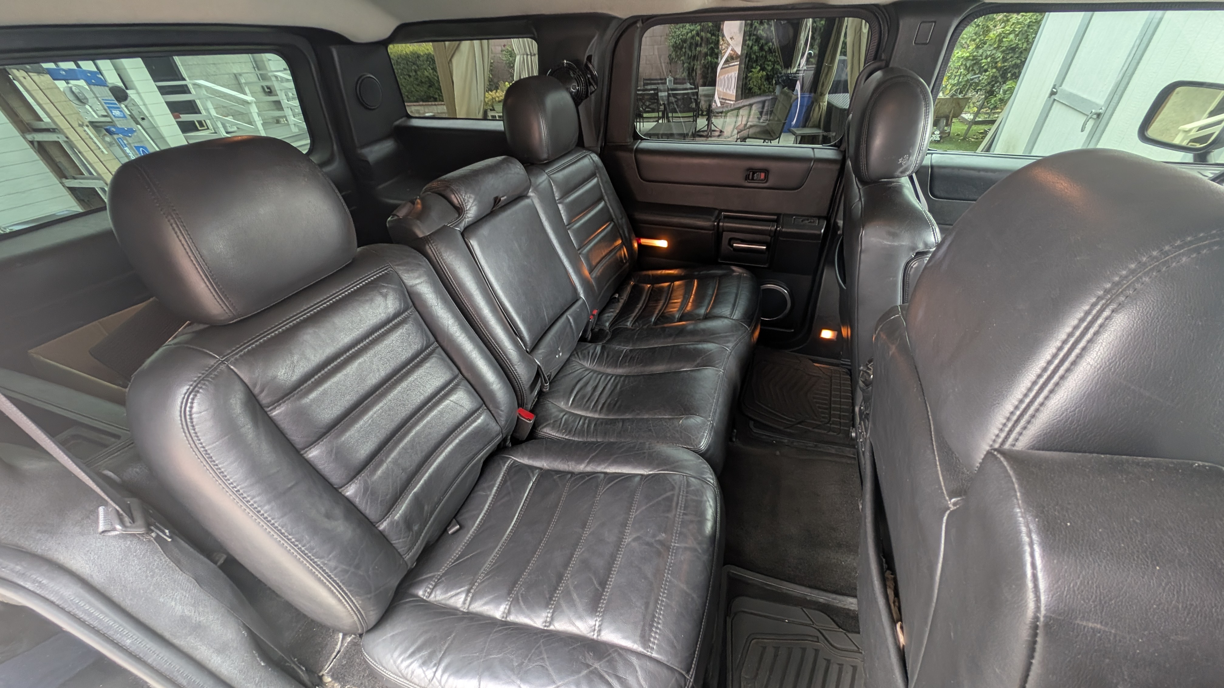 Used 2005 HUMMER H2 w/ Preferred Equipment Group AWD/4WD image 15