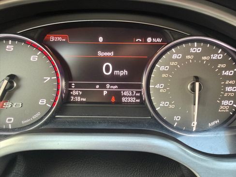 Used 2015 Audi S8 w/ S8 Driver Assistance Package AWD/4WD image 16
