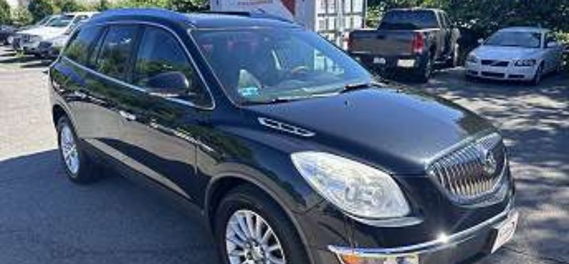 Used 2010 Buick Enclave CXL w/ Trailering Provision Package FWD image 8