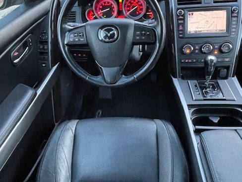 Used 2010 MAZDA CX-9 Grand Touring w/ Moonroof & Bose Audio Pkg image 15