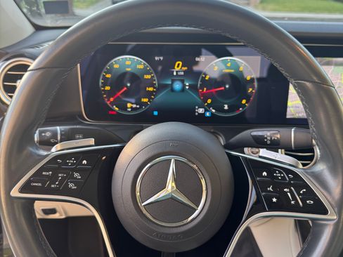 Used 2021 Mercedes-Benz E 350 Sedan image 15