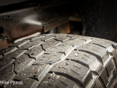 Used 2014 RAM 2500 Laramie w/ Black Appearance Group image 24