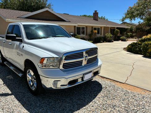 Used 2015 RAM 1500 Big Horn AWD/4WD image 4