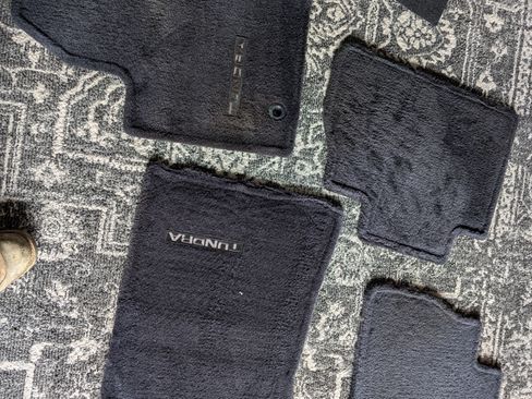 Used 2013 Toyota Tundra 4x4 Double Cab w/ Tow Pkg image 11