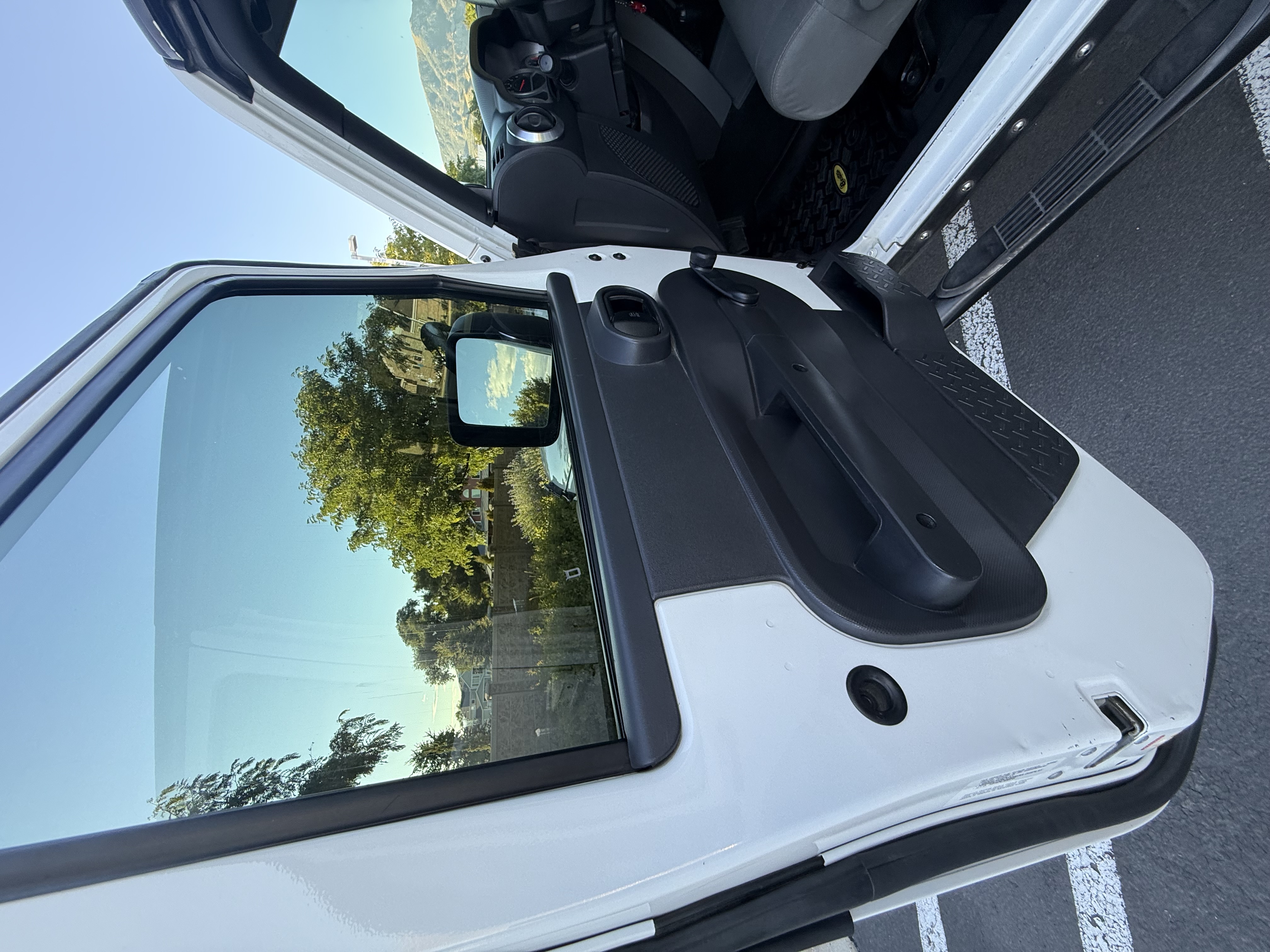 Used 2010 Jeep Wrangler Unlimited Sport AWD/4WD image 17