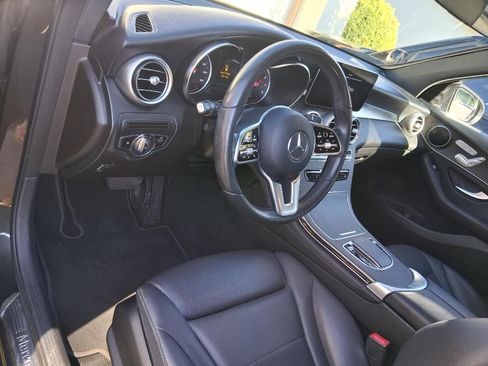 Used 2020 Mercedes-Benz GLC 300 4MATIC image 10
