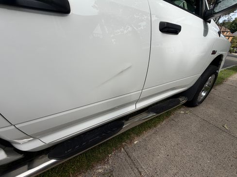 Used 2018 RAM 1500 Express w/ Express Value Package AWD/4WD image 8