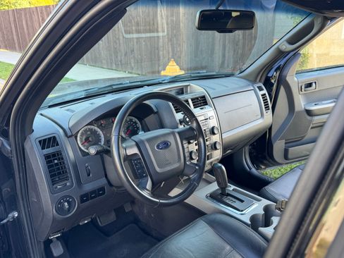 Used 2009 Ford Escape XLT AWD/4WD image 15