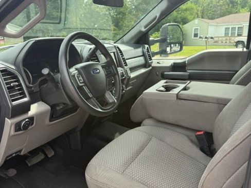 Used 2021 Ford F550 4x4 Crew Cab Super Duty image 14