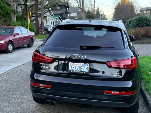 Used 2018 Audi Q3 2.0T Premium Plus w/ Premium Plus Package image 5