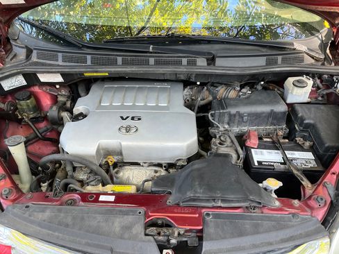 Used 2007 Toyota Sienna XLE Limited image 16