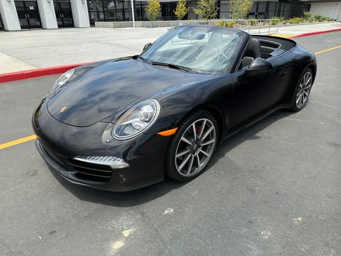 Used 2012 Porsche 911 Carrera RWD image 1