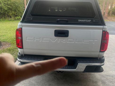 Used 2022 Chevrolet Colorado W/T image 13