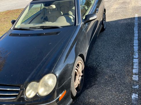 Used 2008 Mercedes-Benz CLK 550 Cabriolet image 4