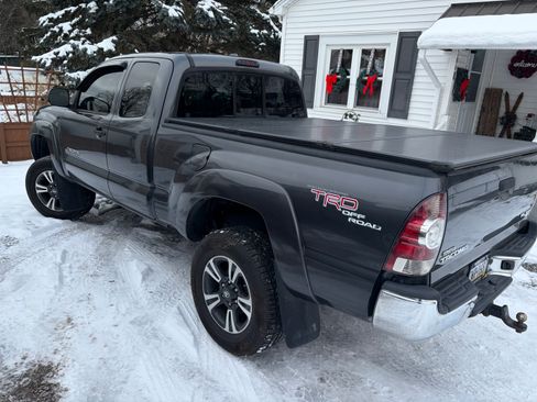 Used 2009 Toyota Tacoma 4x4 Access Cab V6 image 4