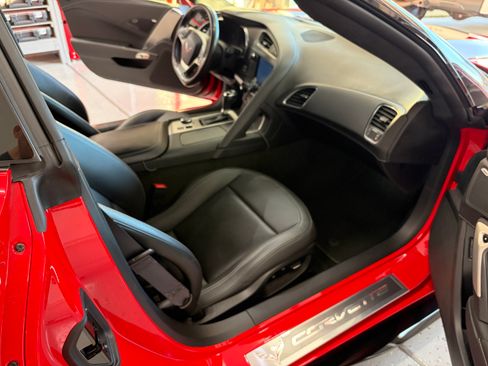 Used 2016 Chevrolet Corvette Stingray Coupe w/ 3LT Preferred Equipment Group image 11