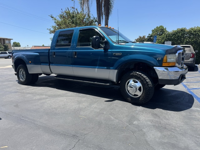 Used 2000 Ford F350 2WD Crew Cab DRW Super Duty image 2