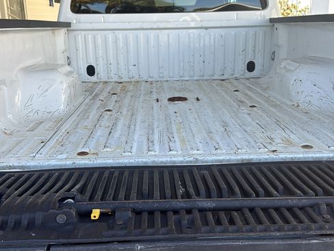 Used 2010 Ford F250 XLT RWD image 5