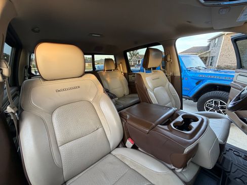 Used 2019 RAM 1500 Laramie image 20