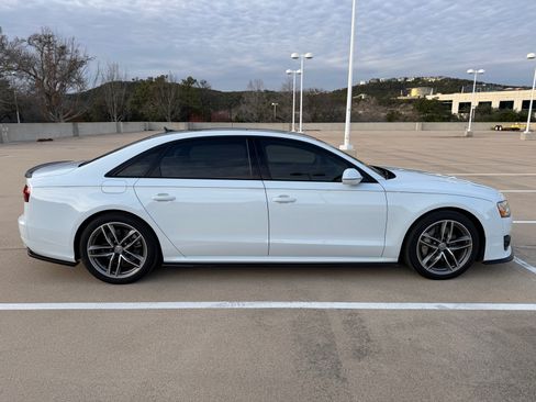 Used 2017 Audi A8 L 3.0T w/ Executive Package image 8