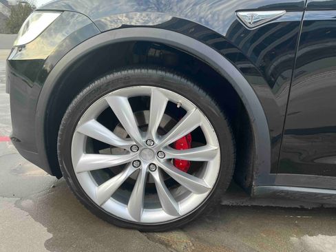 Used 2016 Tesla Model X Performance image 19