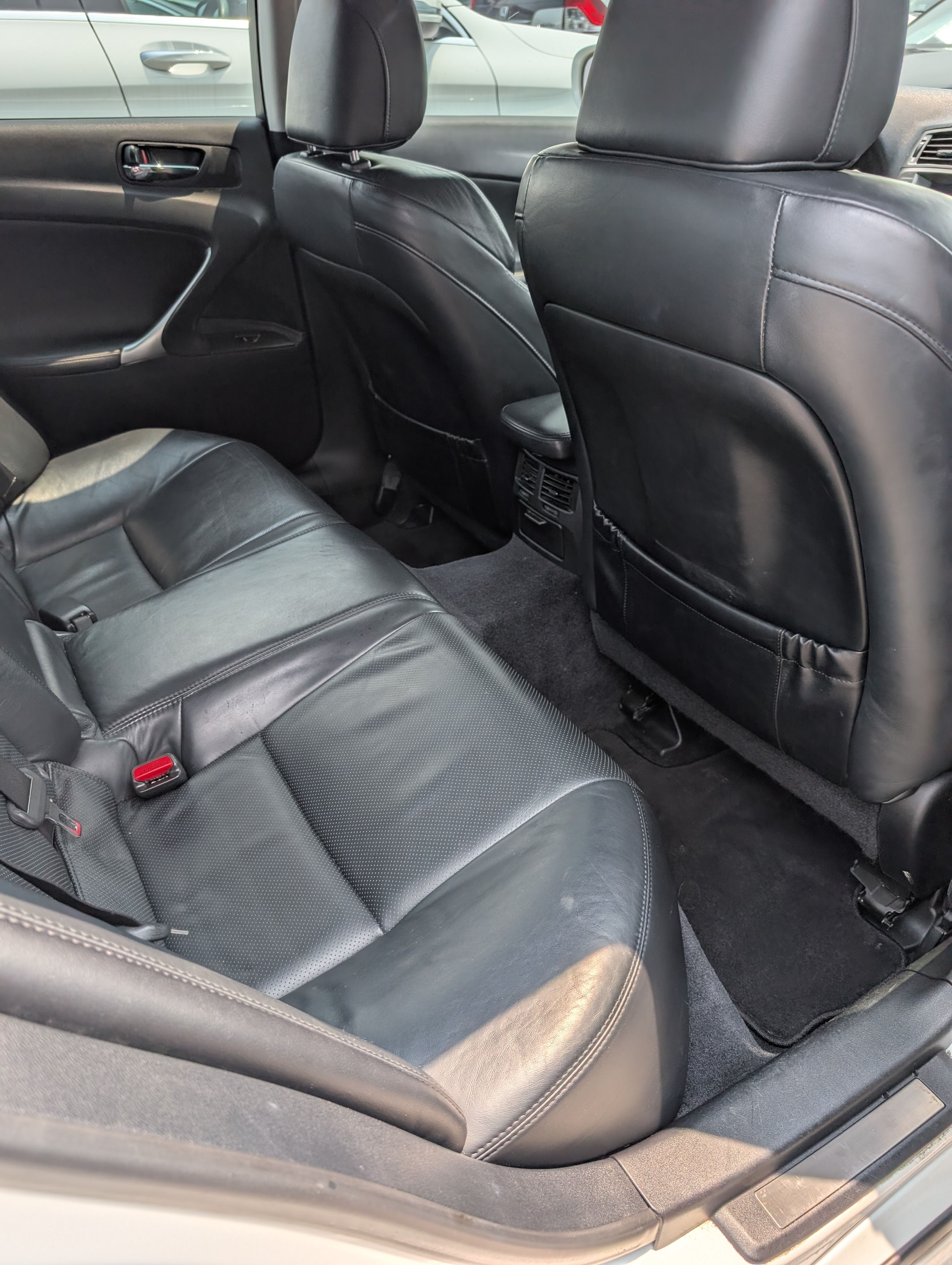 Used 2008 Lexus IS 350 RWD image 12