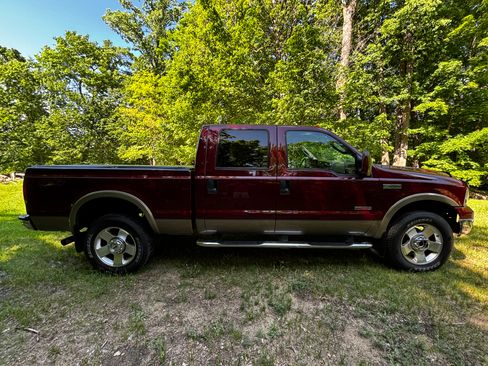 Used 2007 Ford F350 Lariat AWD/4WD image 9