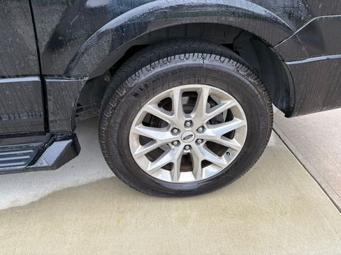 Used 2017 Ford Expedition EL Limited image 15