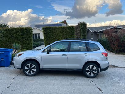 Used 2018 Subaru Forester 2.5i w/ Alloy Wheel Package