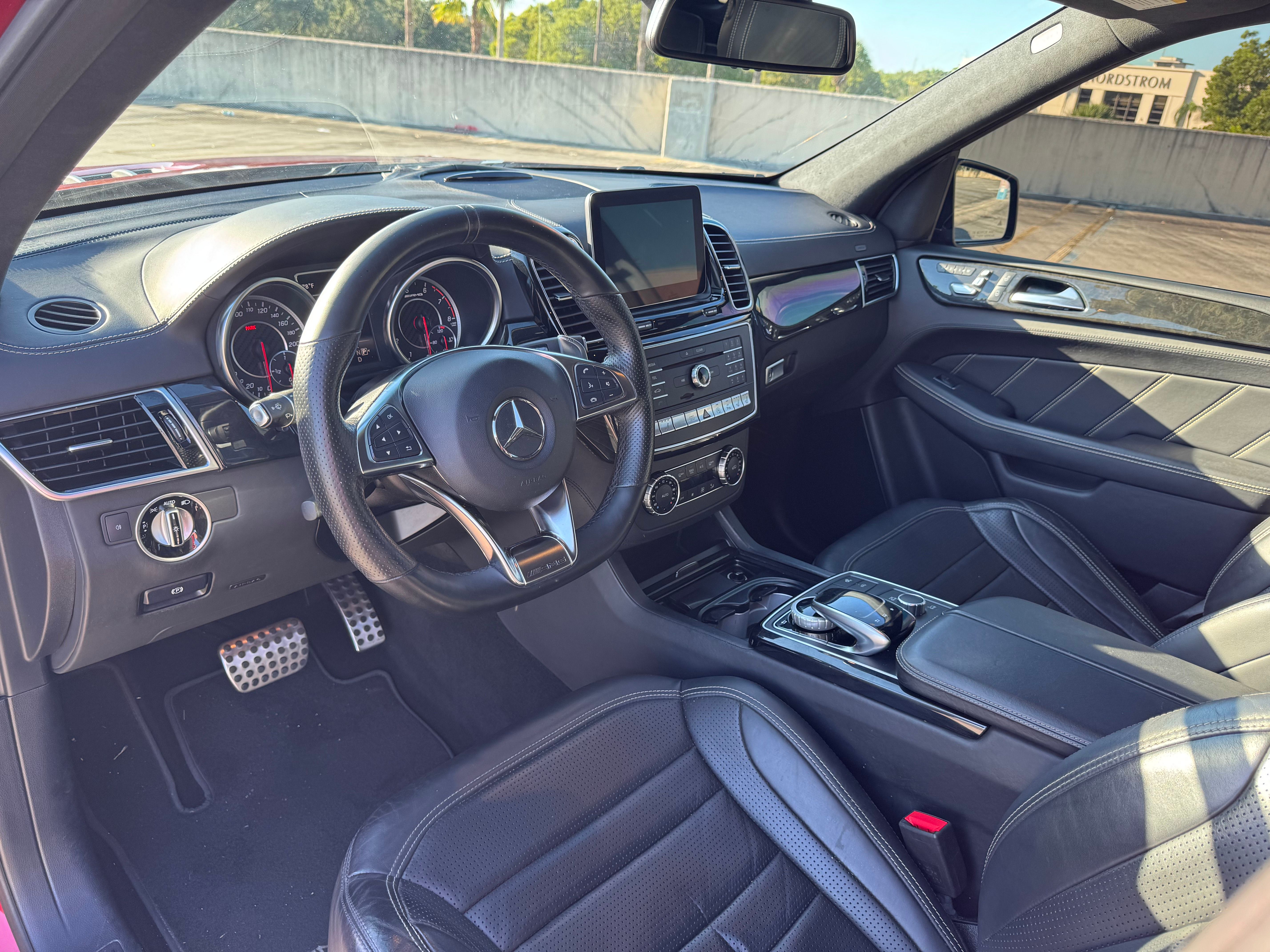 Used 2016 Mercedes-Benz GLE 63 AMG 4MATIC image 21