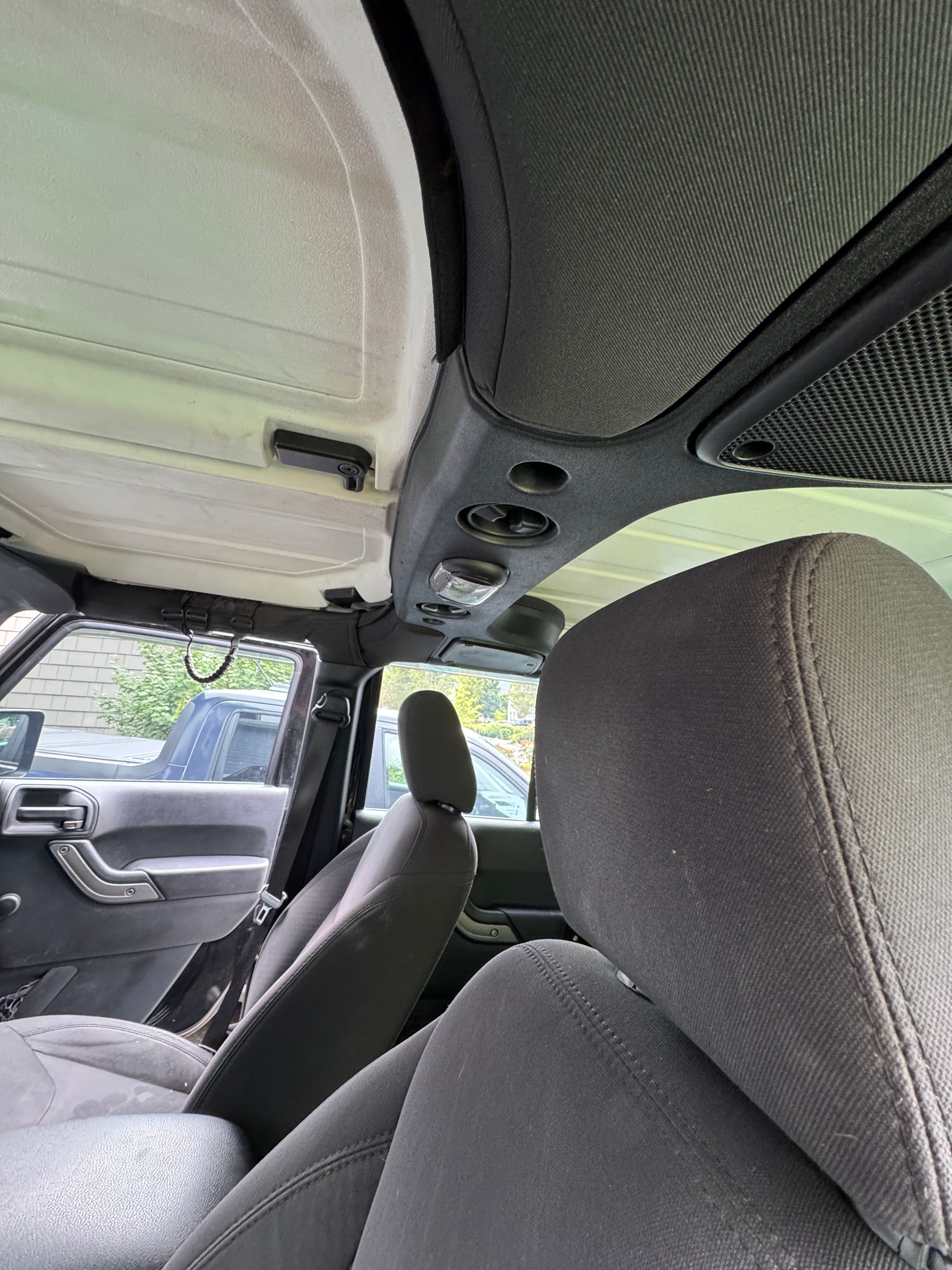 Used 2015 Jeep Wrangler Unlimited Sport w/ Max Tow Package AWD/4WD image 19