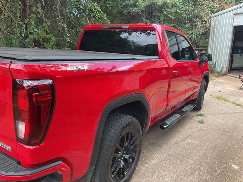 Used 2022 GMC Sierra 1500 Elevation AWD/4WD image 10