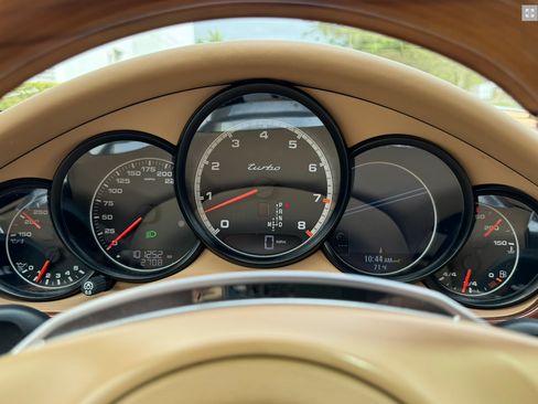 Used 2011 Porsche Panamera Turbo image 13