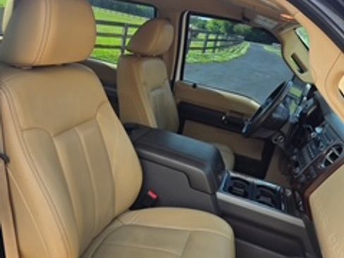 Used 2011 Ford F350 Lariat w/ Lariat Interior Pkg AWD/4WD image 15