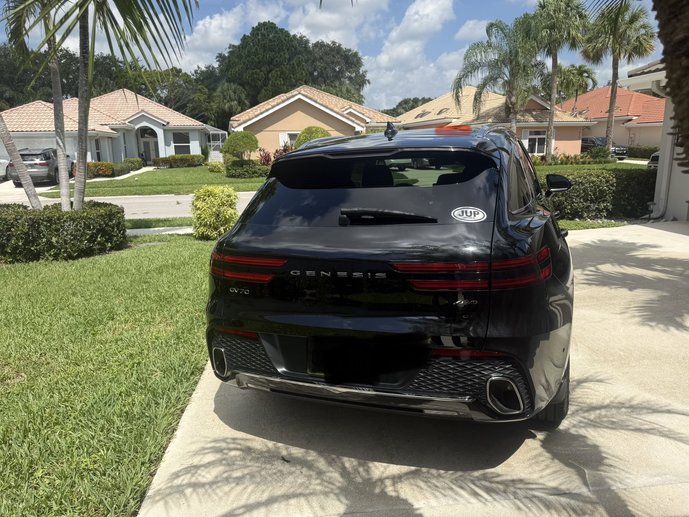 Used 2022 Genesis GV70 2.5T w/ Advanced Package AWD/4WD image 5