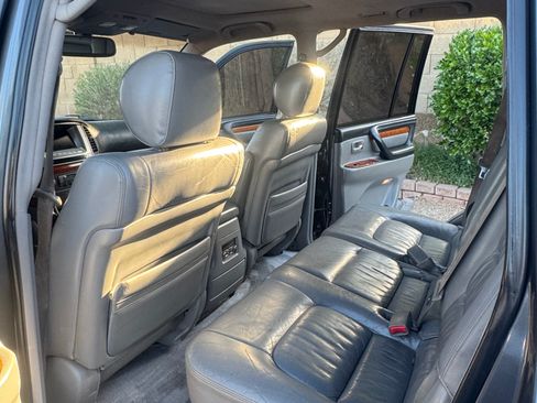 Used 2003 Lexus LX 470 4WD image 10