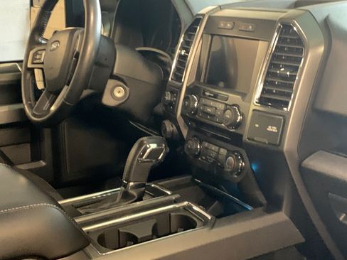 Used 2018 Ford F150 XLT w/ Equipment Group 302A Luxury image 11