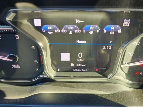 Used 2020 GMC Sierra 2500 Denali w/ Denali Ultimate Package image 9