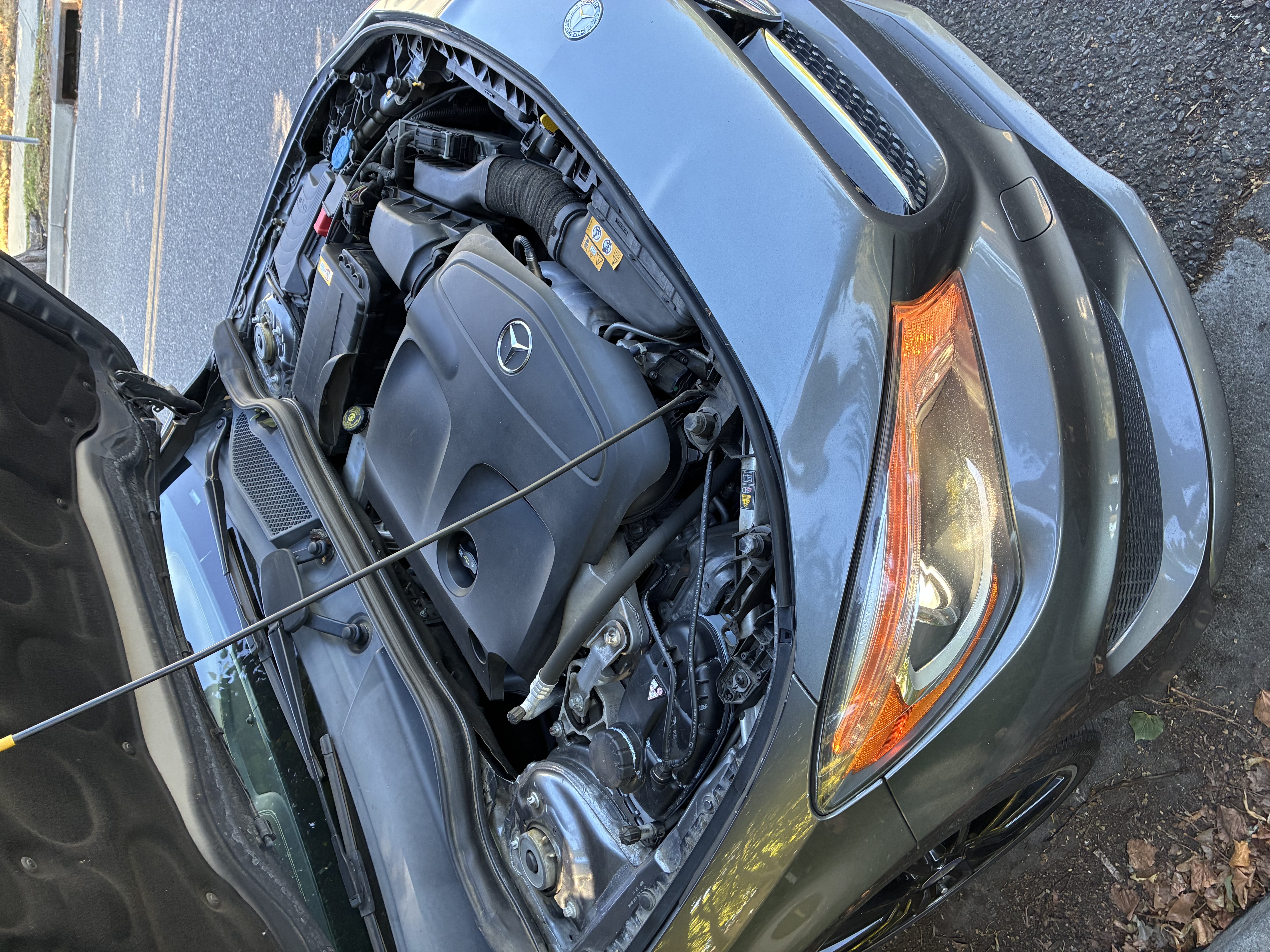 Used 2014 Mercedes-Benz CLA 250 image 17