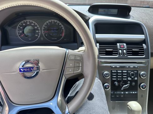 Used 2011 Volvo XC60 3.2 image 20