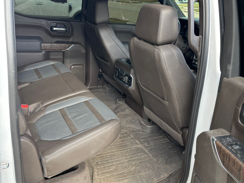 Used 2021 GMC Sierra 1500 Denali w/ Denali Ultimate Package image 9