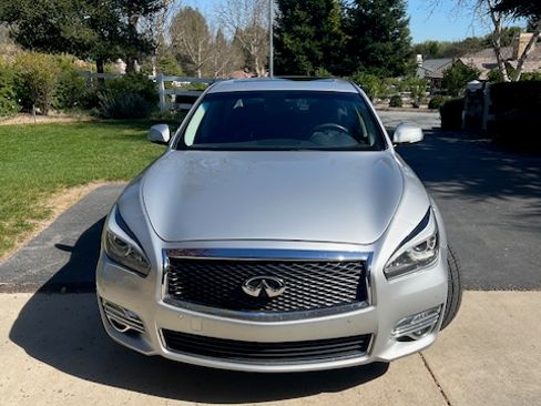 Used 2016 INFINITI Q70 L 3.7 image 12