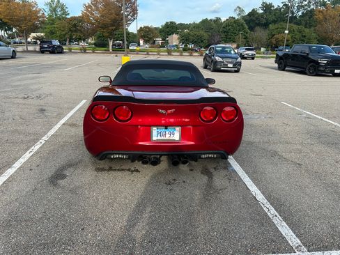 Used 2008 Chevrolet Corvette Convertible w/ Preferred Equipment Group image 9
