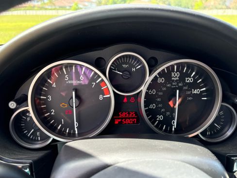 Used 2014 MAZDA MX-5 Miata Sport image 17