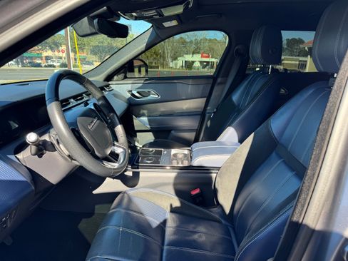 Used 2020 Land Rover Range Rover Velar S image 10